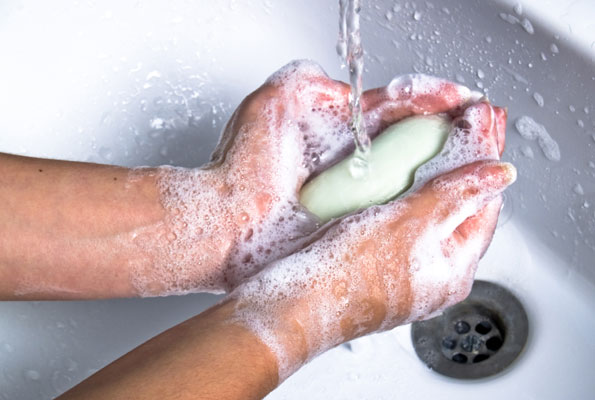 Мытье рук для профилактики аскаридоза