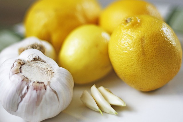 Лечение лимоном и чесноком